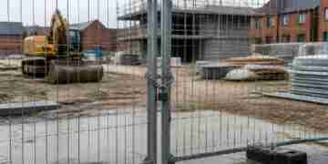 Construction site security urged by HSE to protect children during holidays