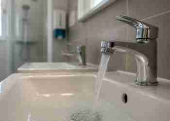 Legionella holiday risks rise as water stagnates in empty buildings