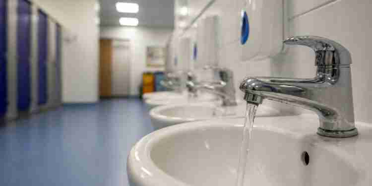 Legionella in schools prompts calls for proactive water safety management