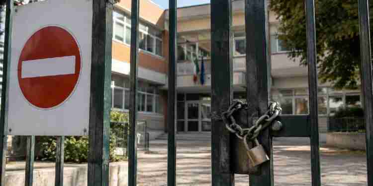 legionella outbreak closes three Palermo school buildings